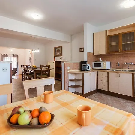 Klara Appartement *