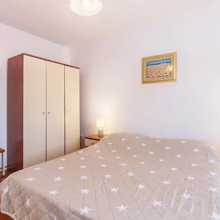 Appartement Klara Fažana