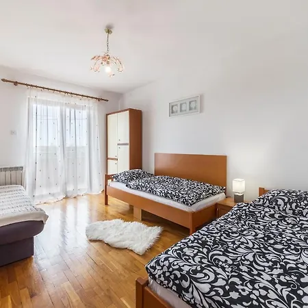 Appartement Klara Fažana