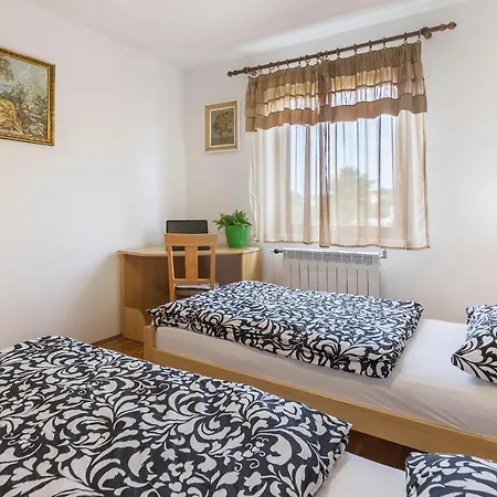 Klara Appartement *