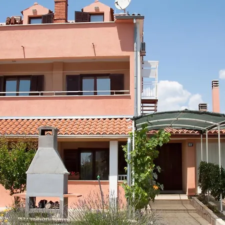 Klara Appartement Fažana