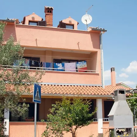 Klara Appartement Fažana